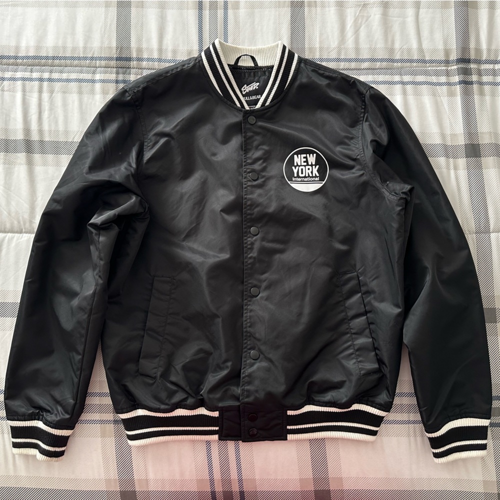 Pull&Bear Basic Lightweight Bomber Jacket - image 1